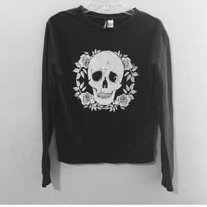 H&M black skull long sleeve T-shirt